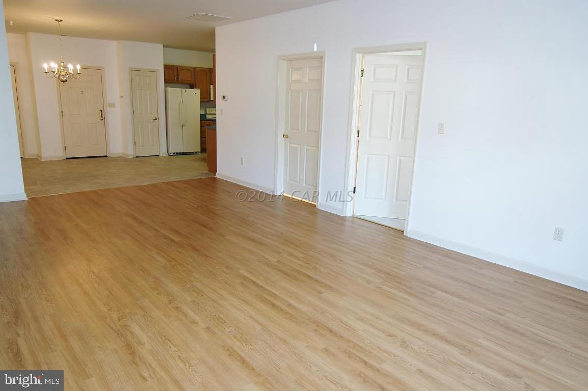 MALLARD LANDING - Residential