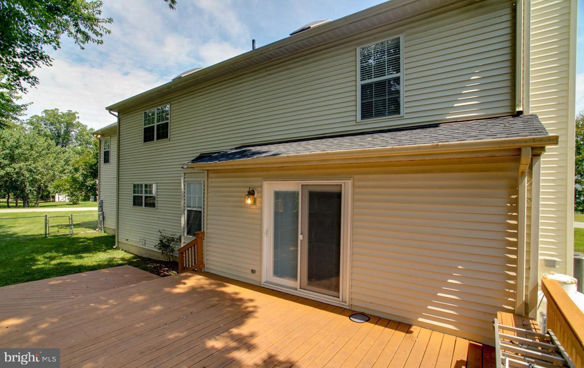 WHITE OAK VILLAGE SUB - Residential Lease