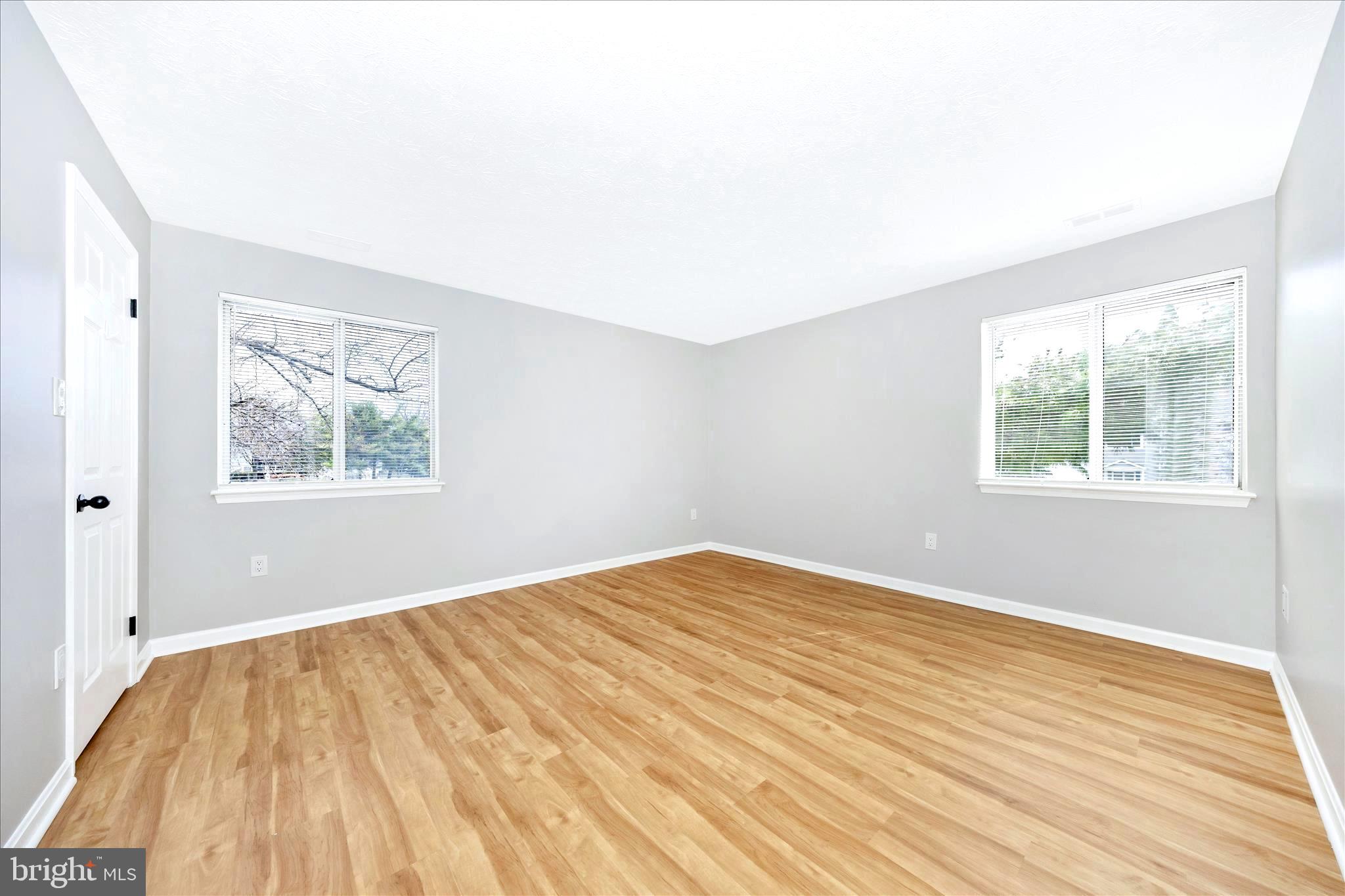 OLD FARM STATION - Residential