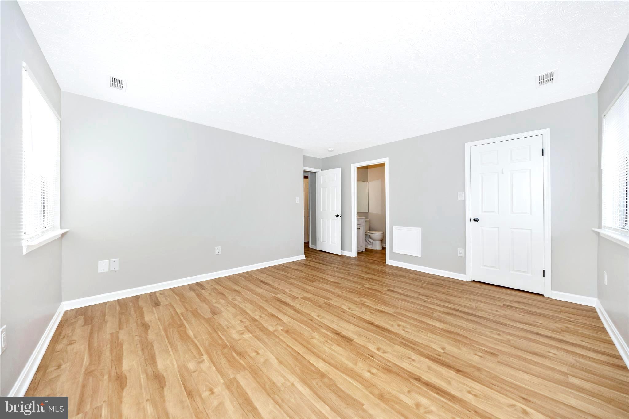 OLD FARM STATION - Residential