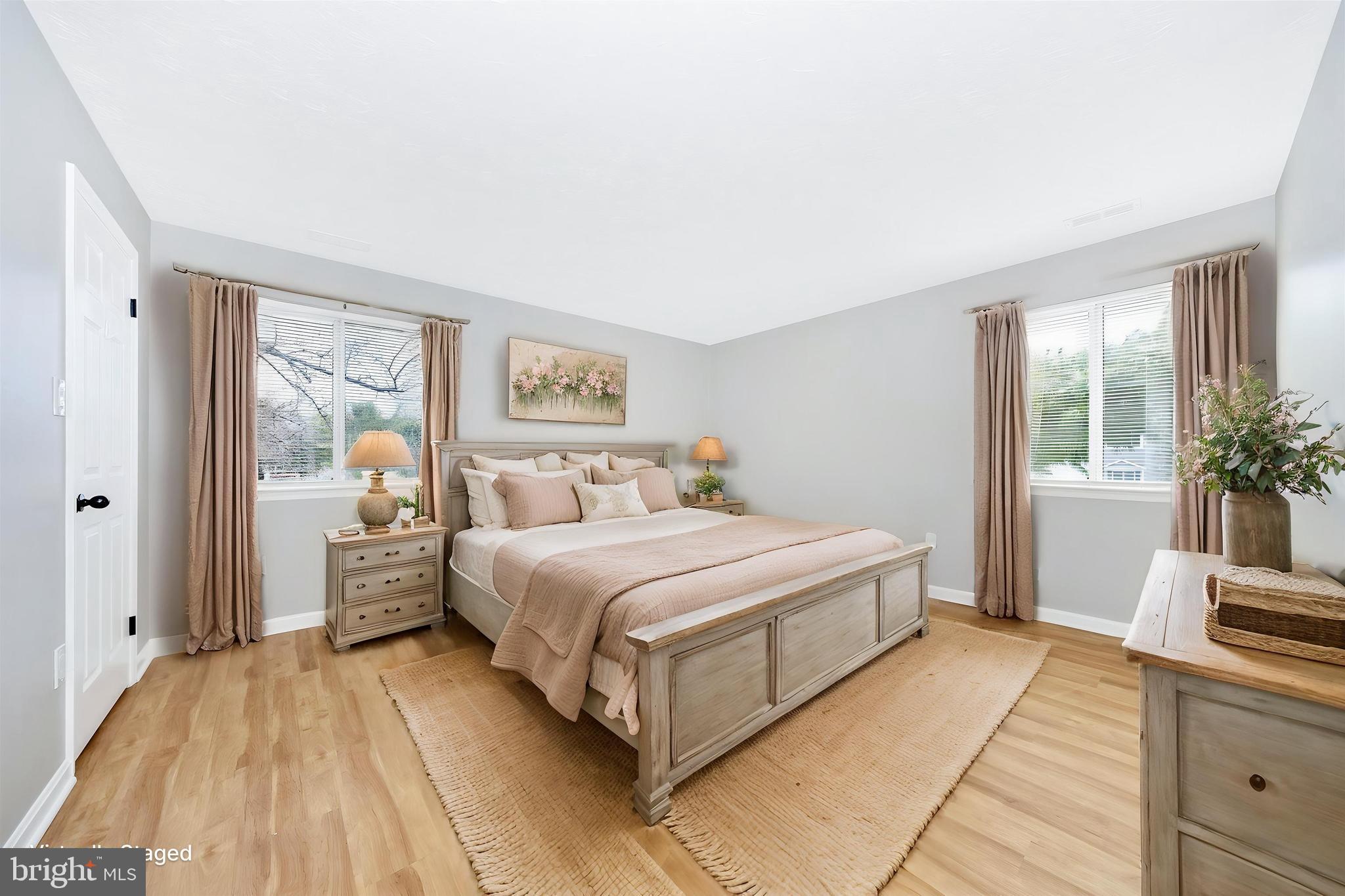 OLD FARM STATION - Residential