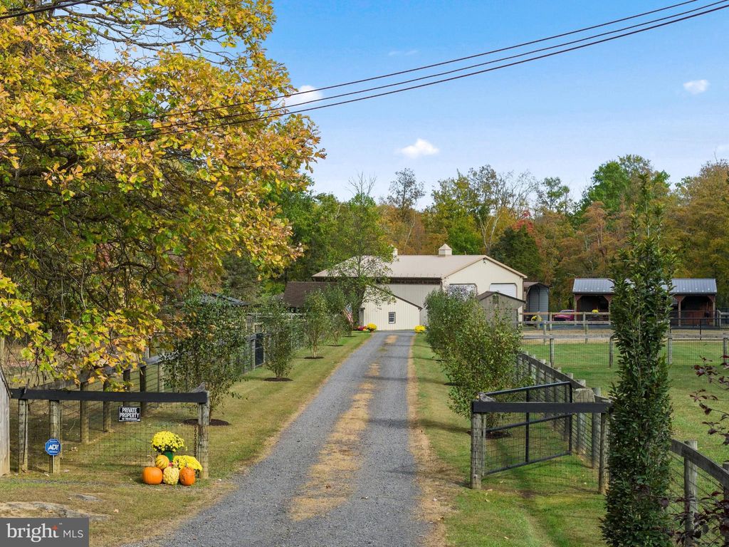 Photo of 466 Deerwood Lane, QUAKERTOWN, PA 18951 (MLS # PABU2108036)