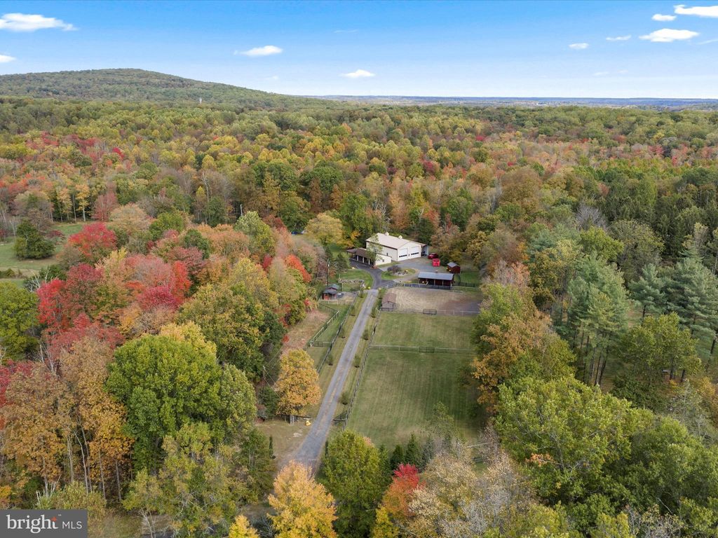 Photo of 466 Deerwood Lane, QUAKERTOWN, PA 18951 (MLS # PABU2108036)