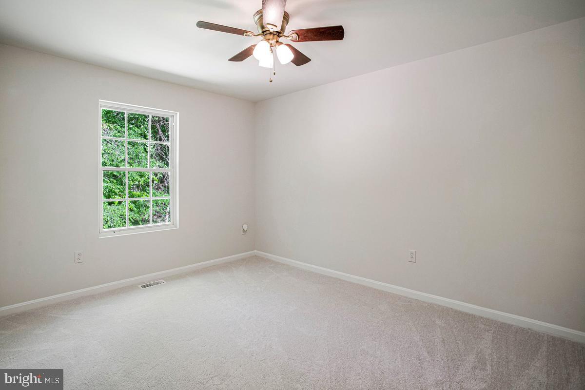 LONG BEACH - Residential