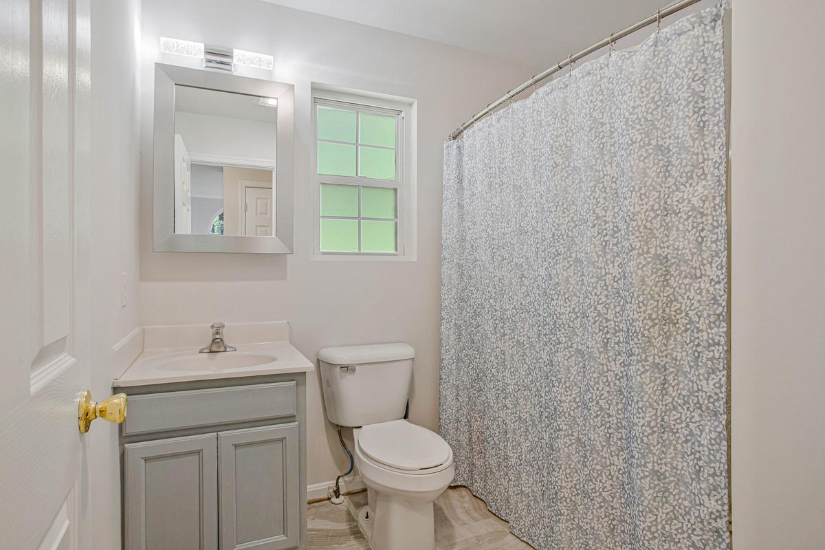 LONG BEACH - Residential