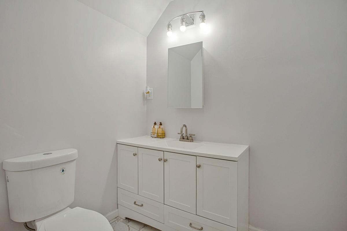 LONG BEACH - Residential