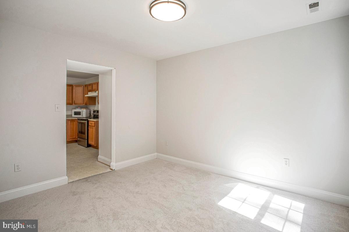 LONG BEACH - Residential