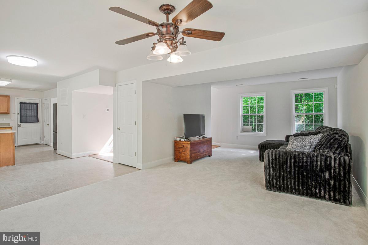 LONG BEACH - Residential