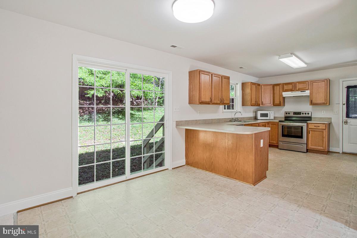 LONG BEACH - Residential