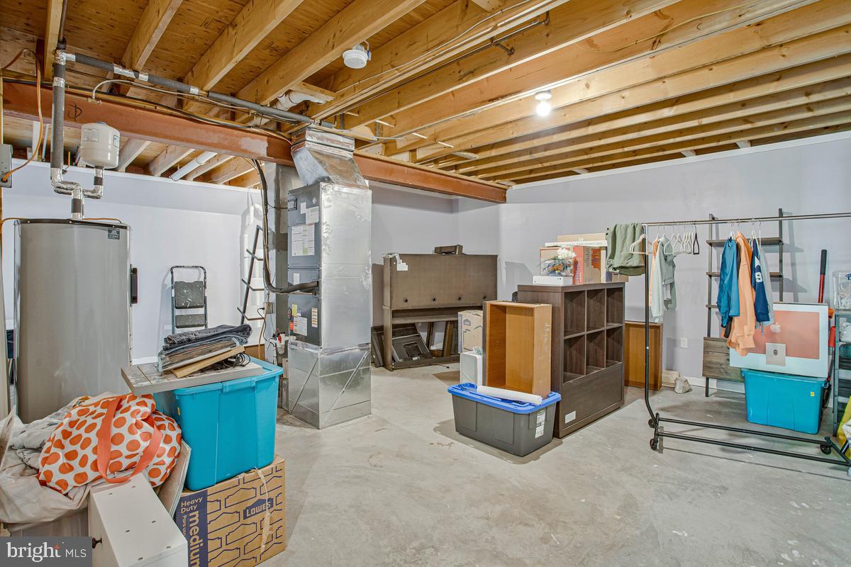 LONG BEACH - Residential