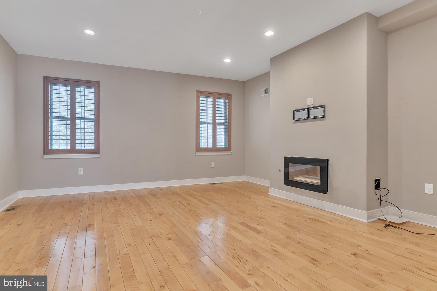 PENNSPORT - Residential Lease