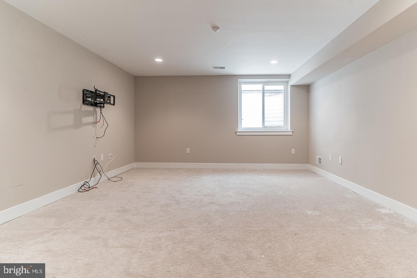 PENNSPORT - Residential Lease