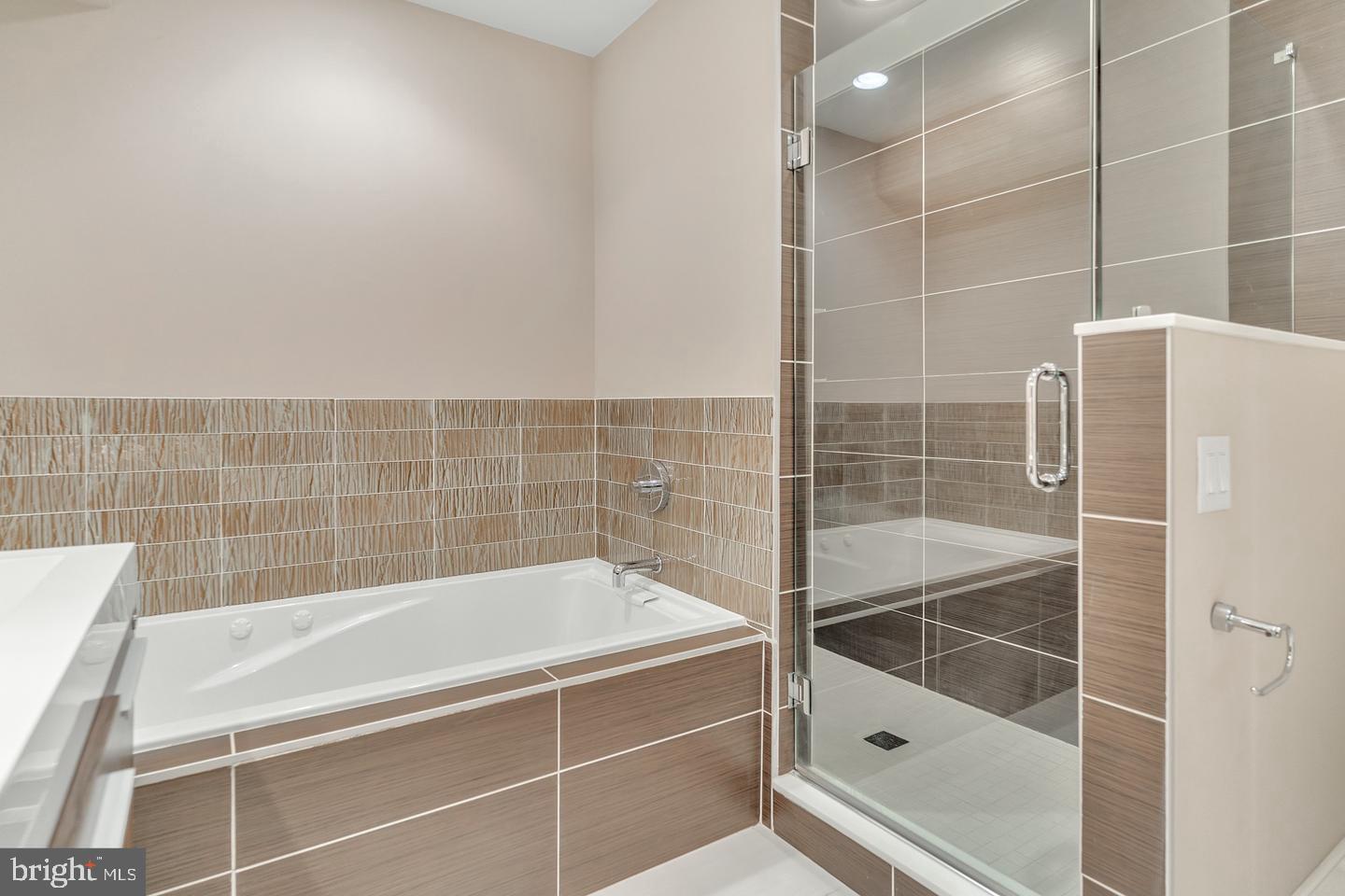 PENNSPORT - Residential Lease