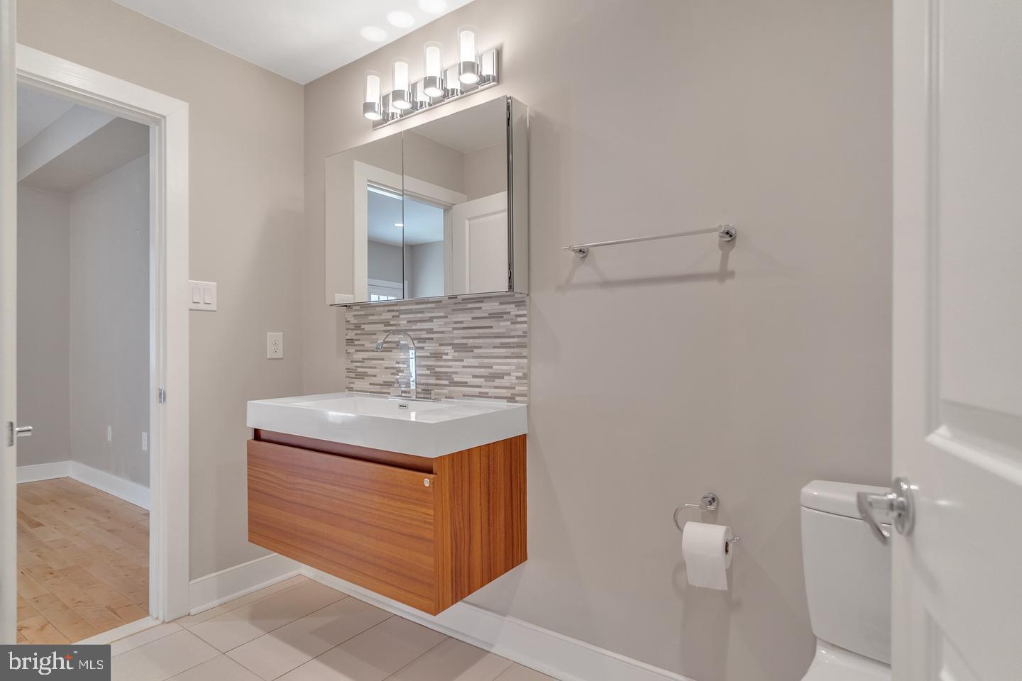 PENNSPORT - Residential Lease