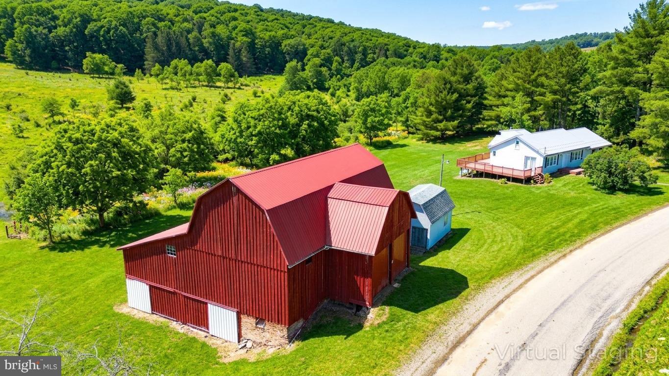 401 PLEASANT VALLEY RD