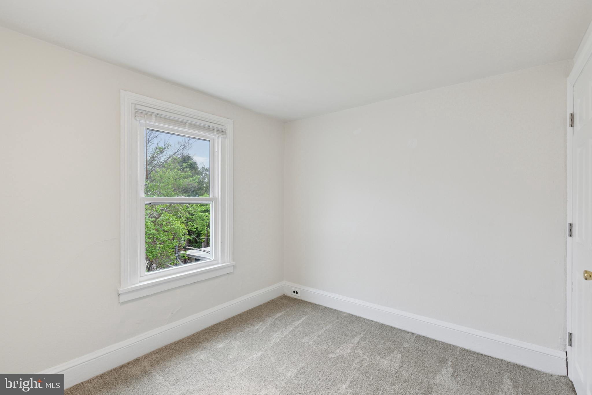 CONNAUGHTOWN - Residential