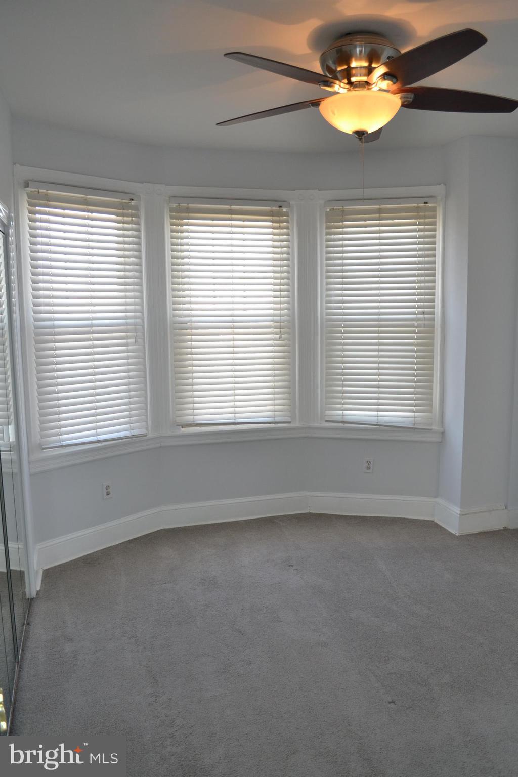 PORT RICHMOND - Residential
