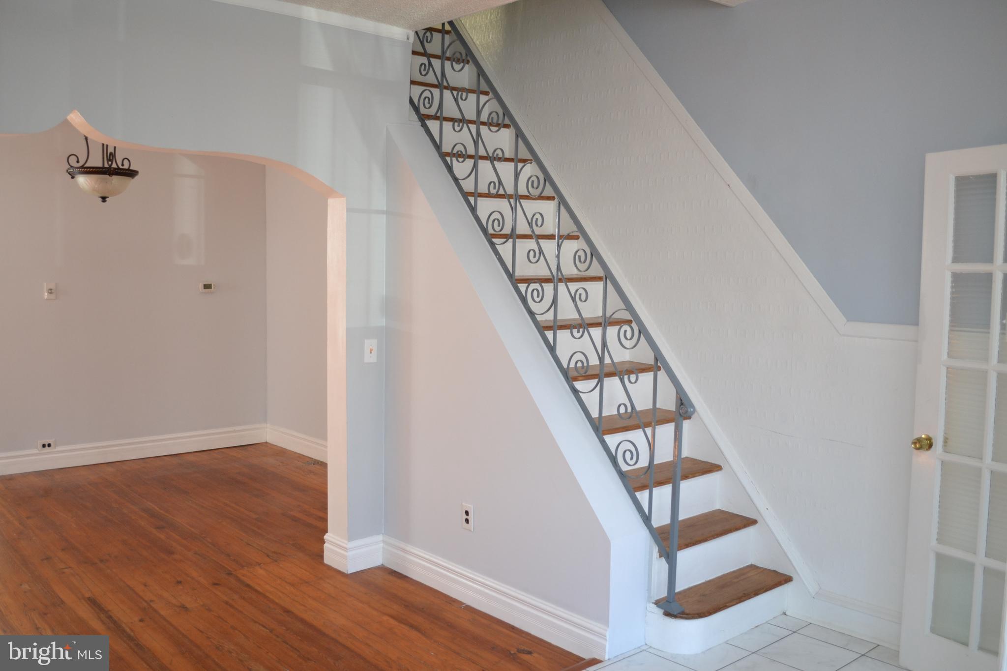 PORT RICHMOND - Residential