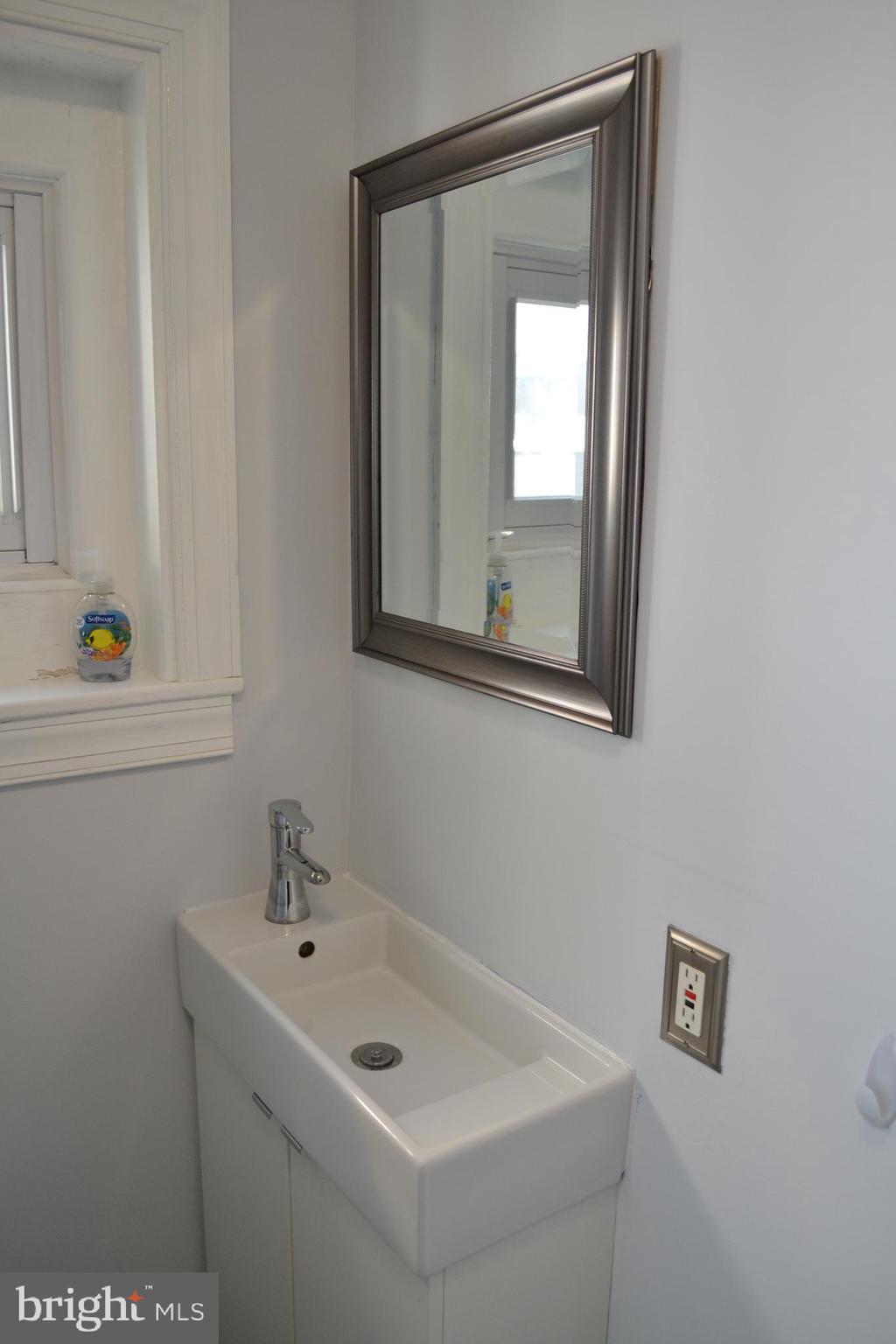 PORT RICHMOND - Residential