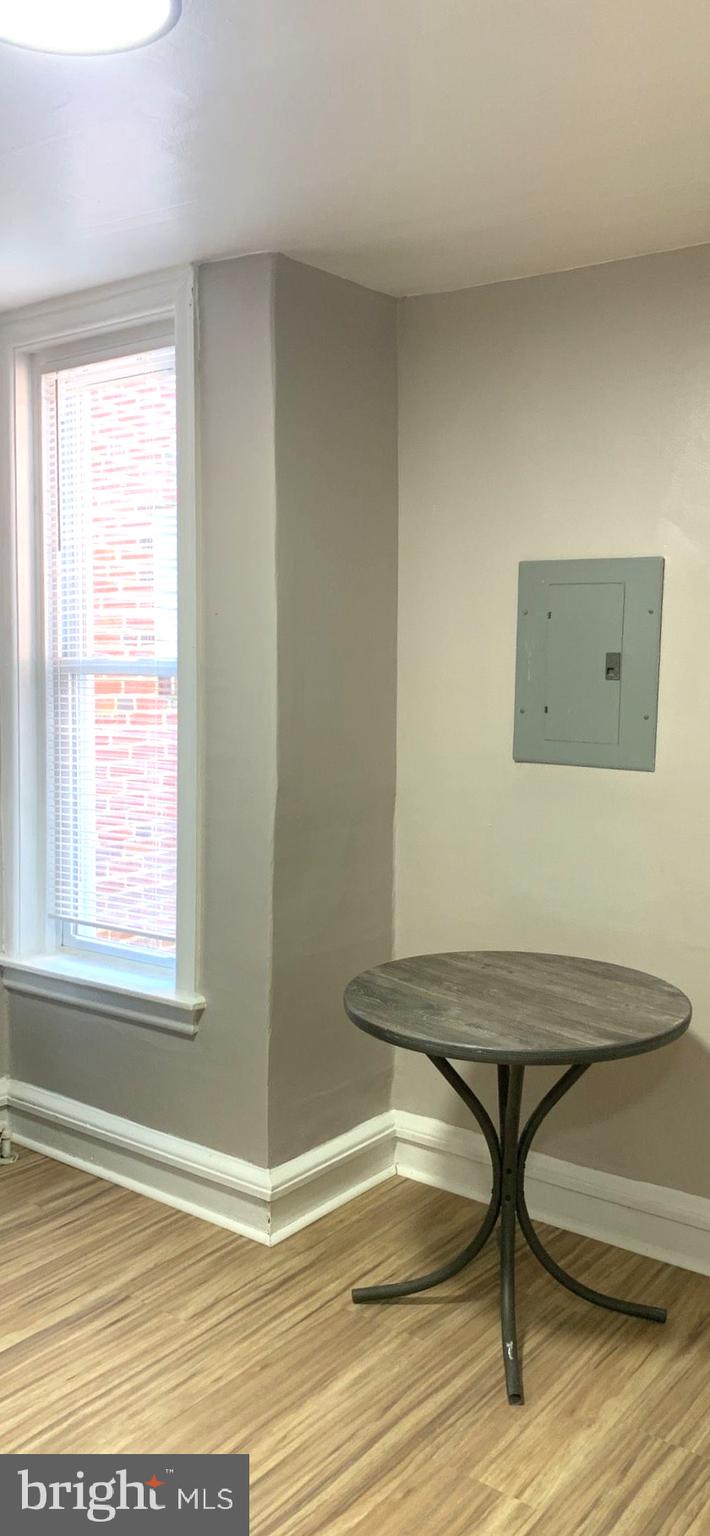 OLNEY - Residential Lease