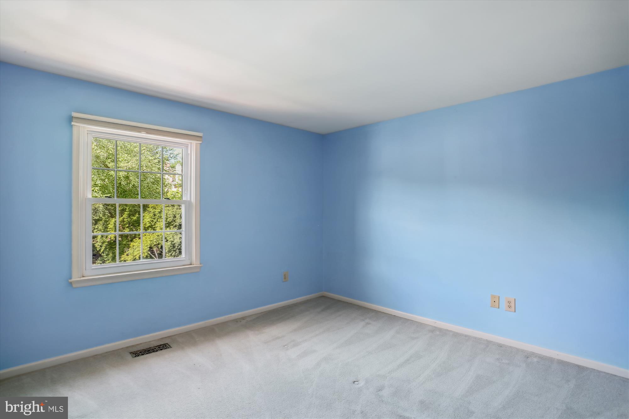 RIVERHILL - Residential