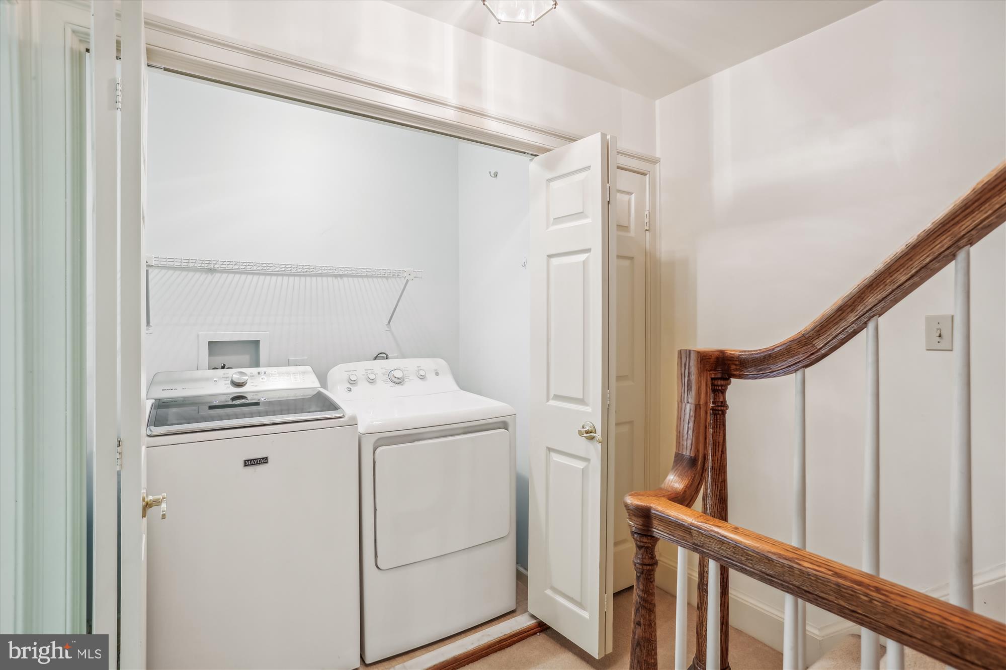 RIVERHILL - Residential