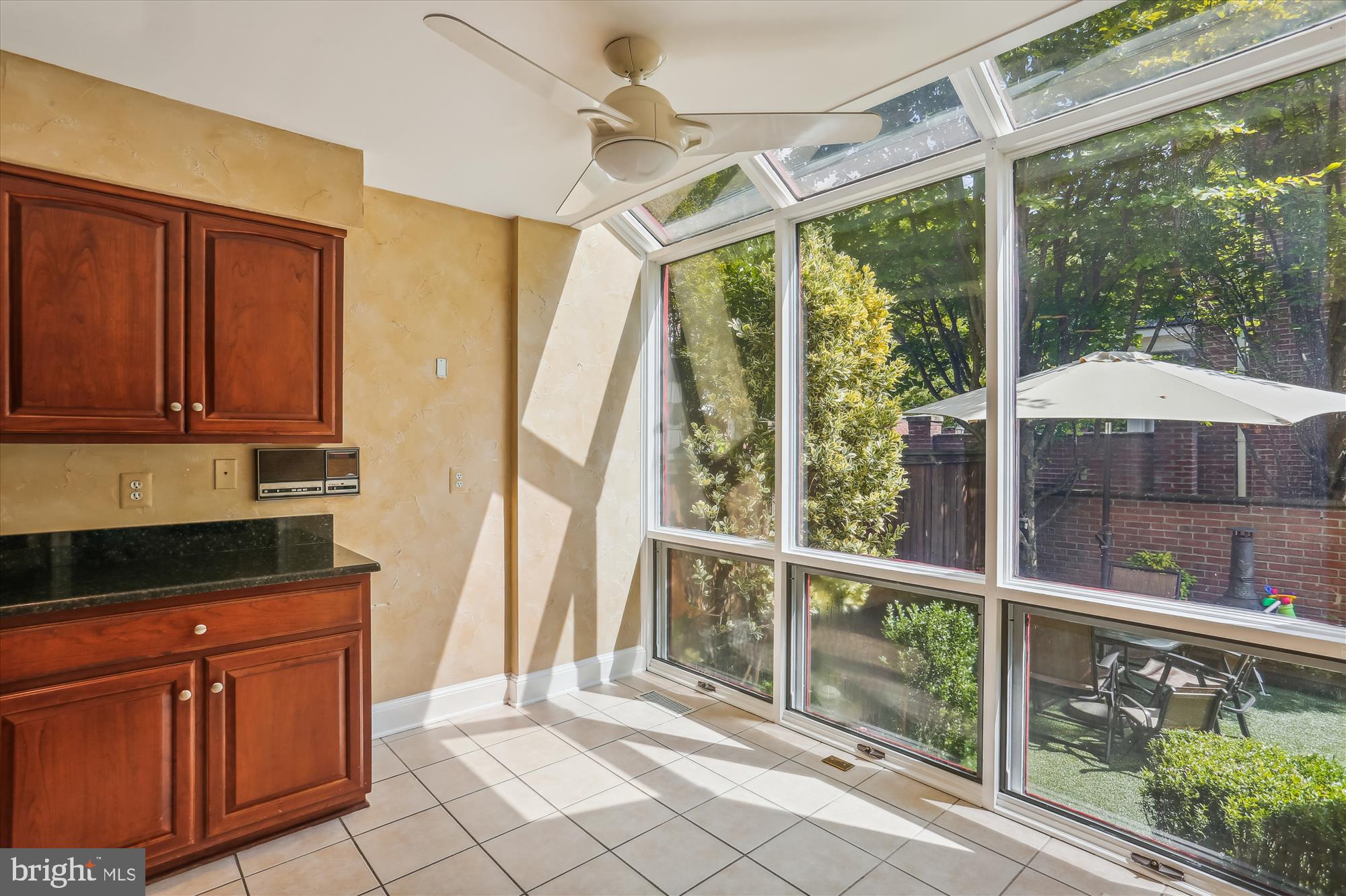 RIVERHILL - Residential