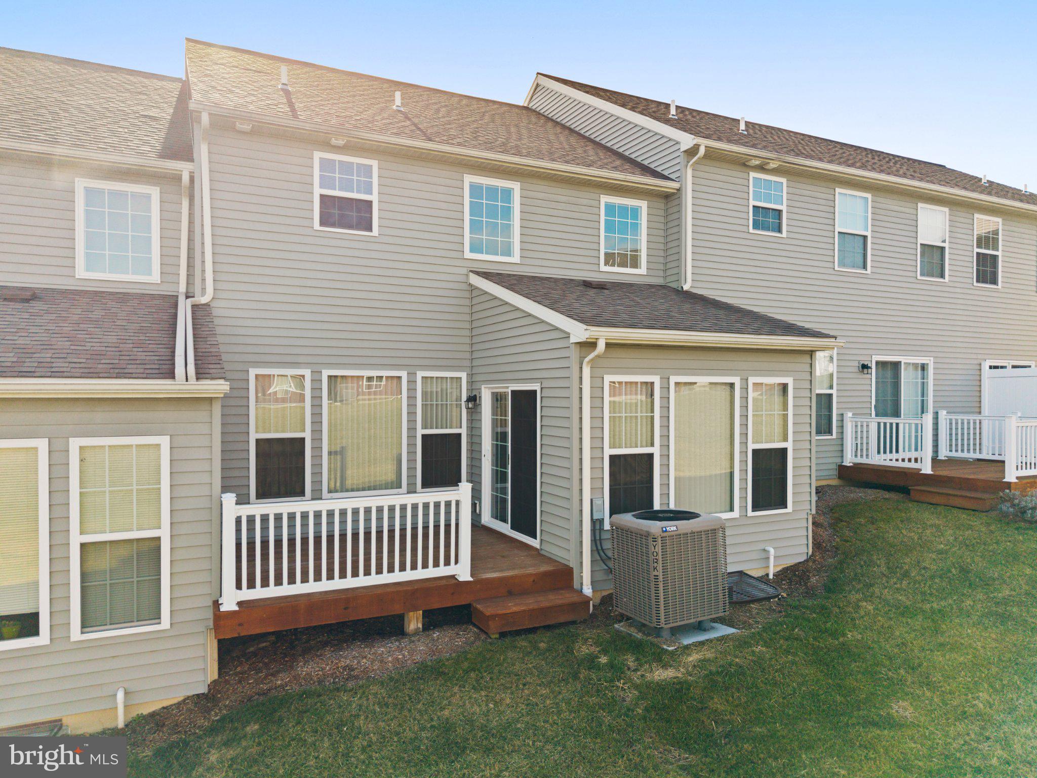 THE GATES - Residential