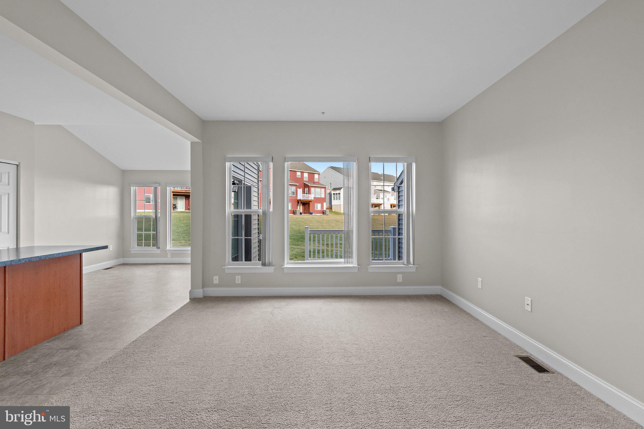 THE GATES - Residential