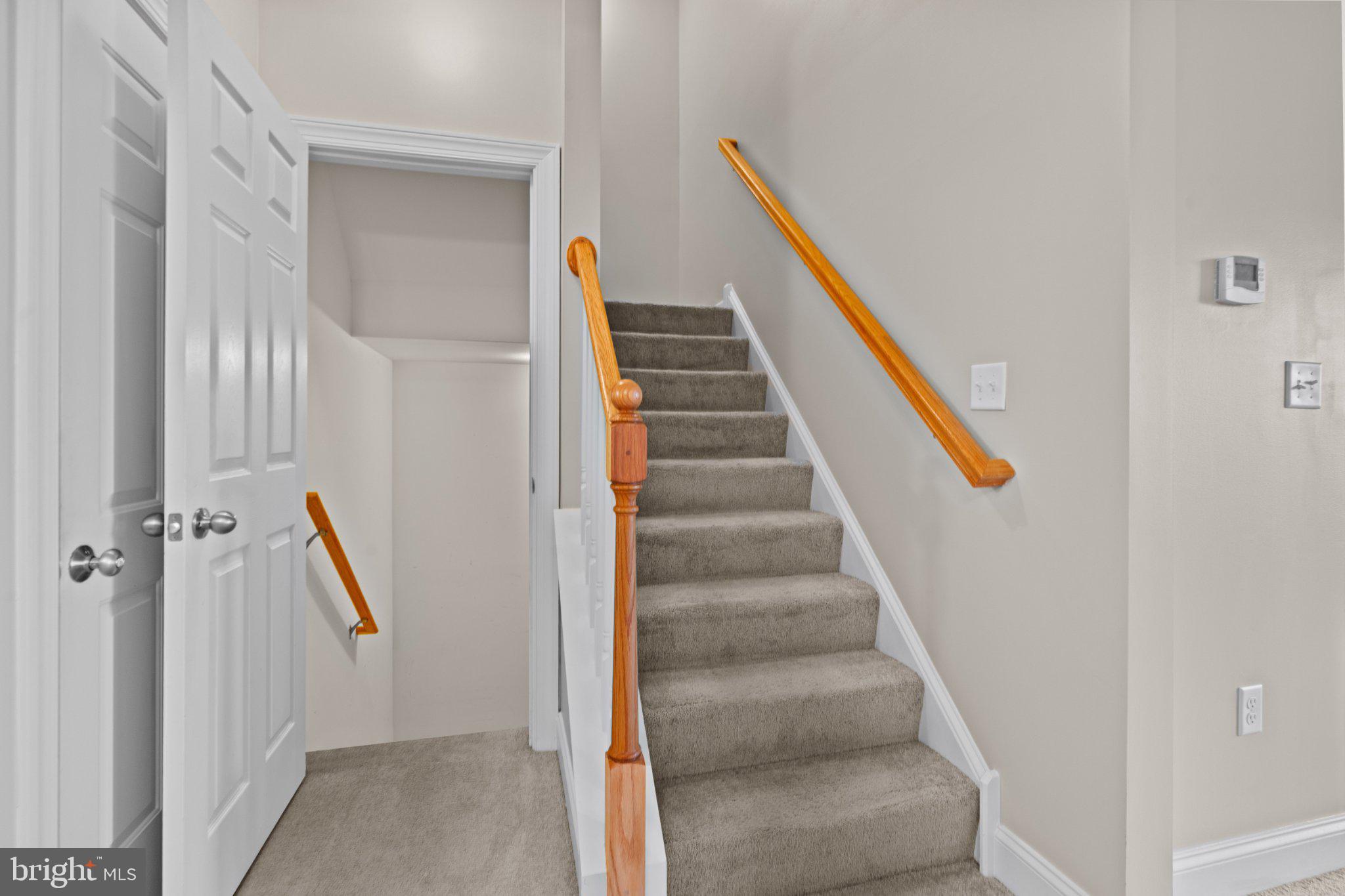 THE GATES - Residential