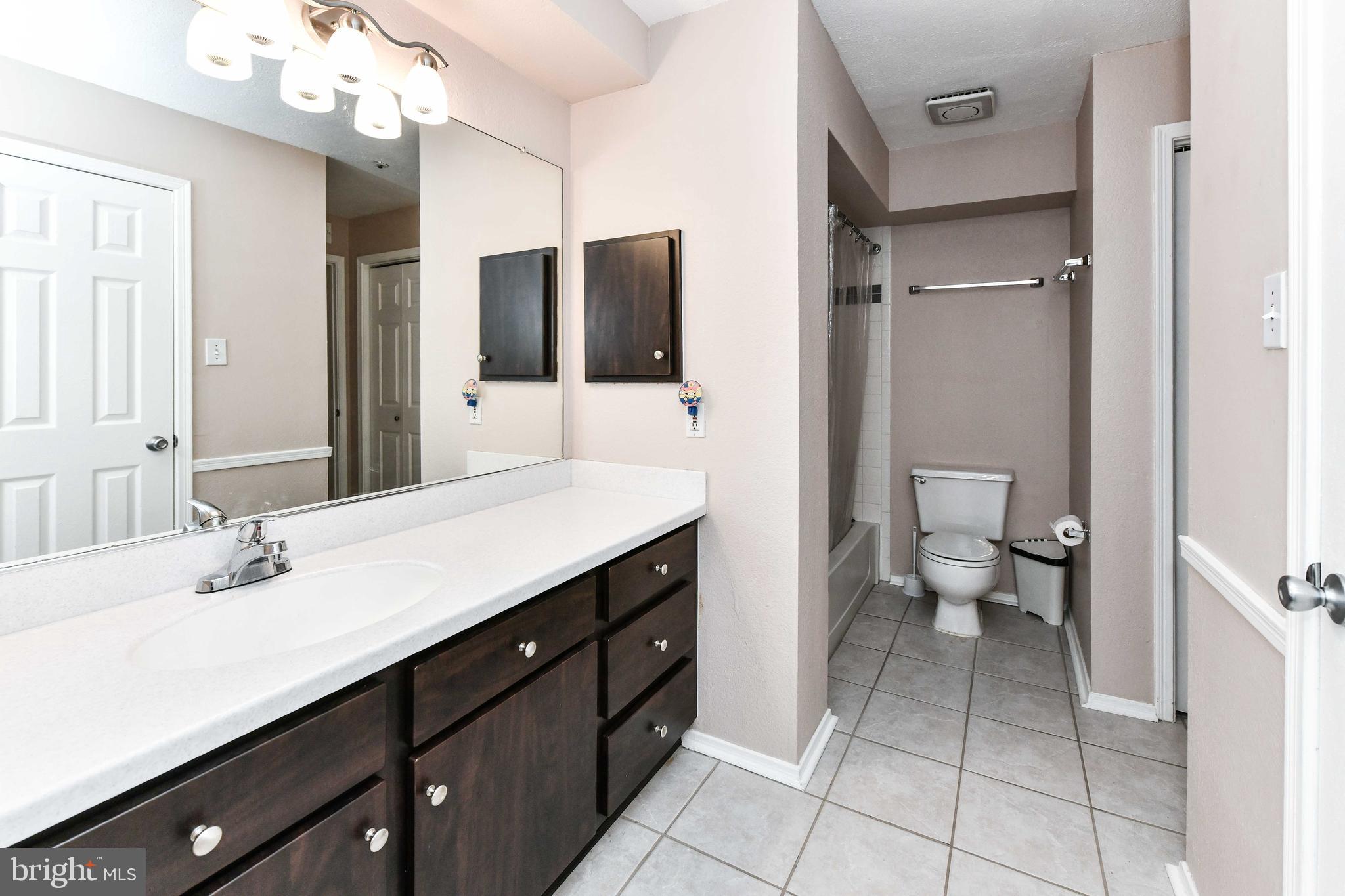 PARK CENTER - Residential Lease