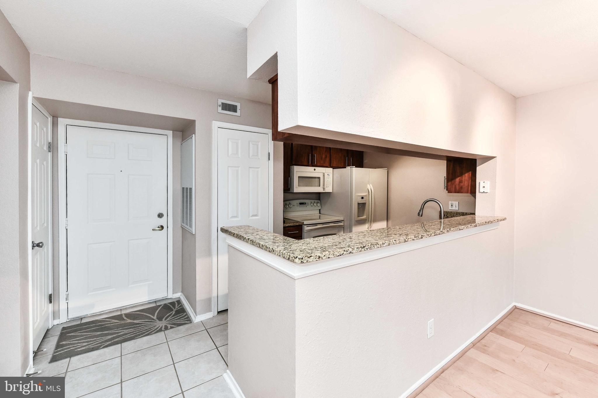 PARK CENTER - Residential Lease