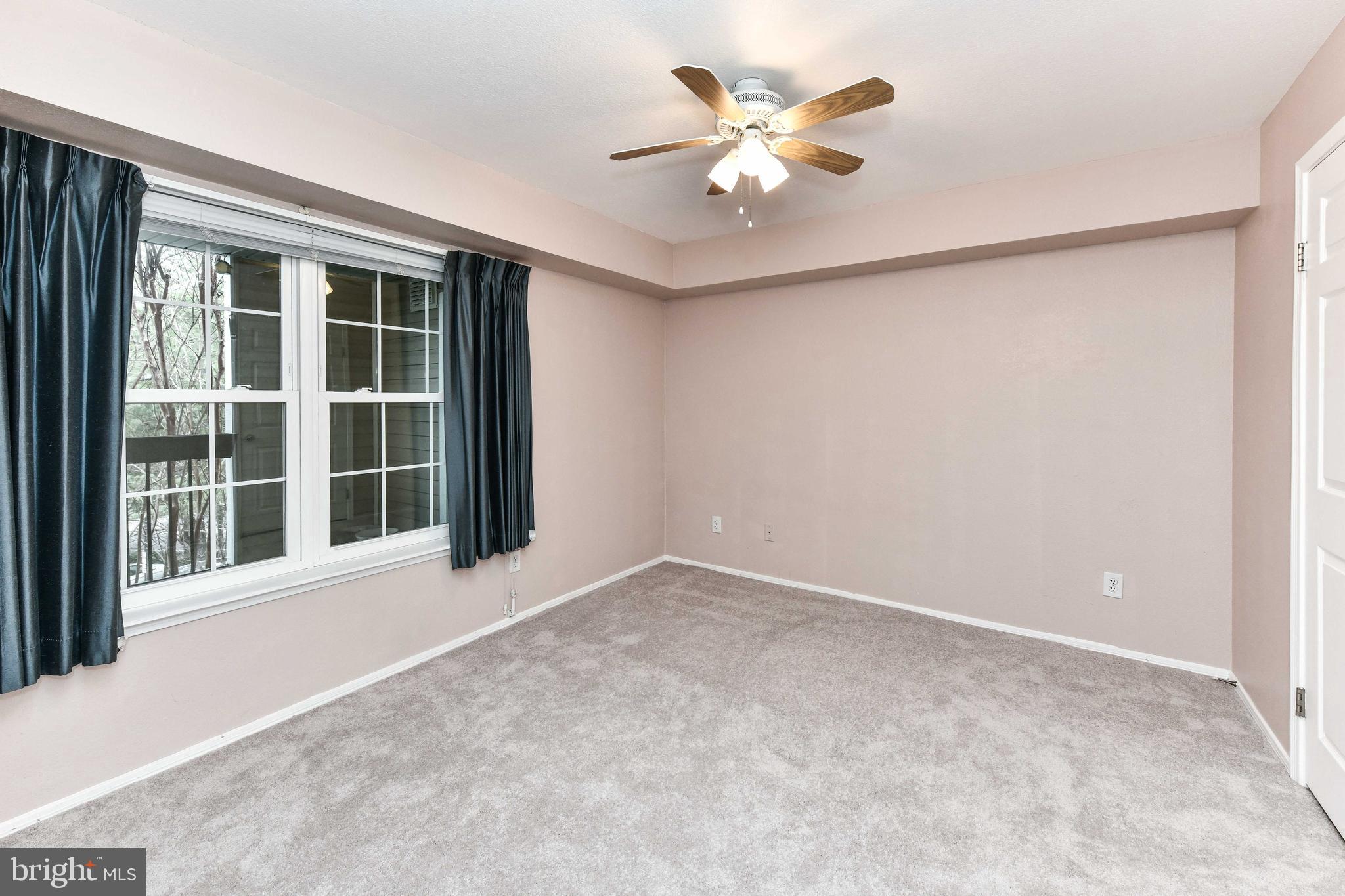 PARK CENTER - Residential Lease