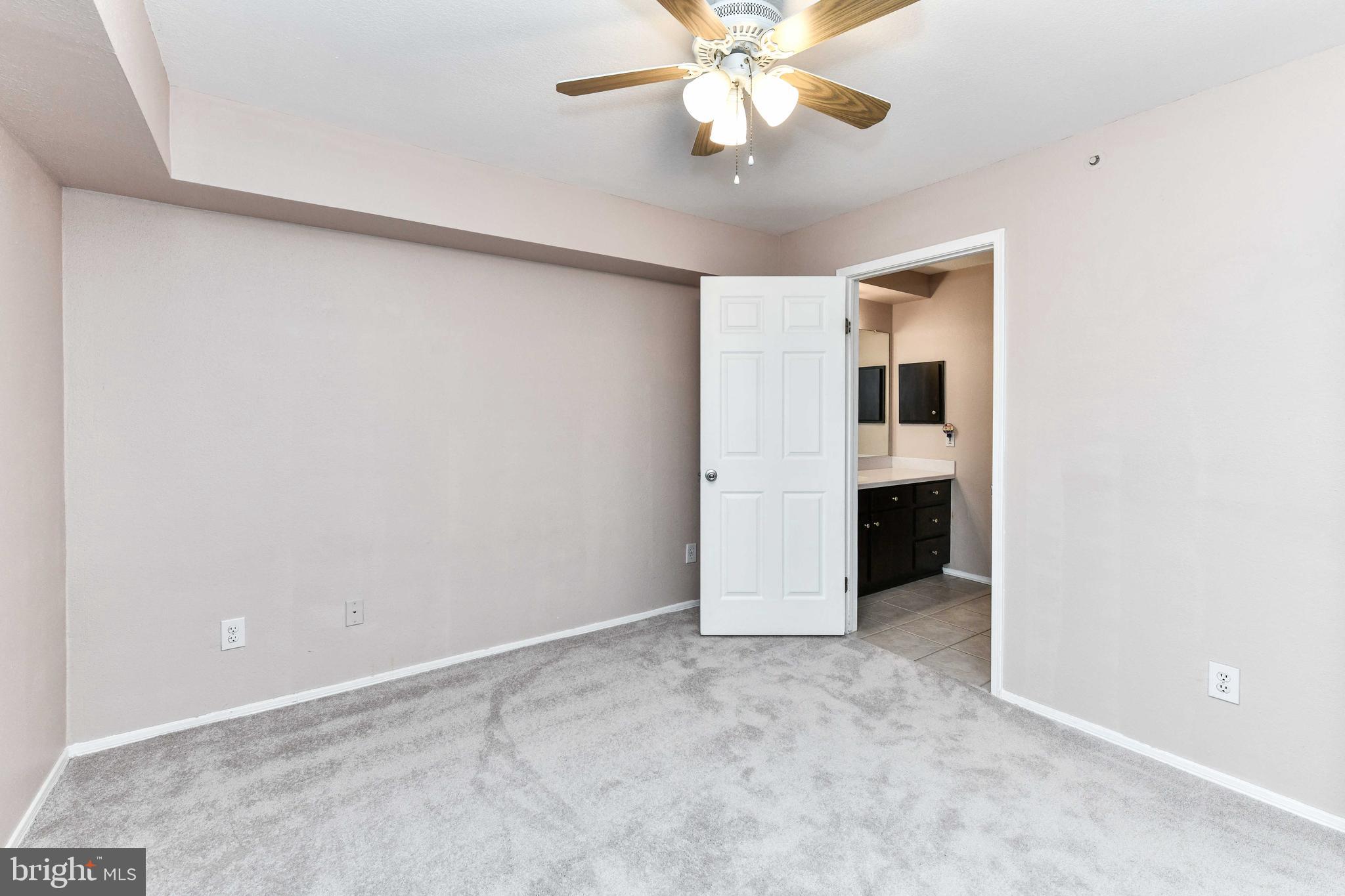 PARK CENTER - Residential Lease