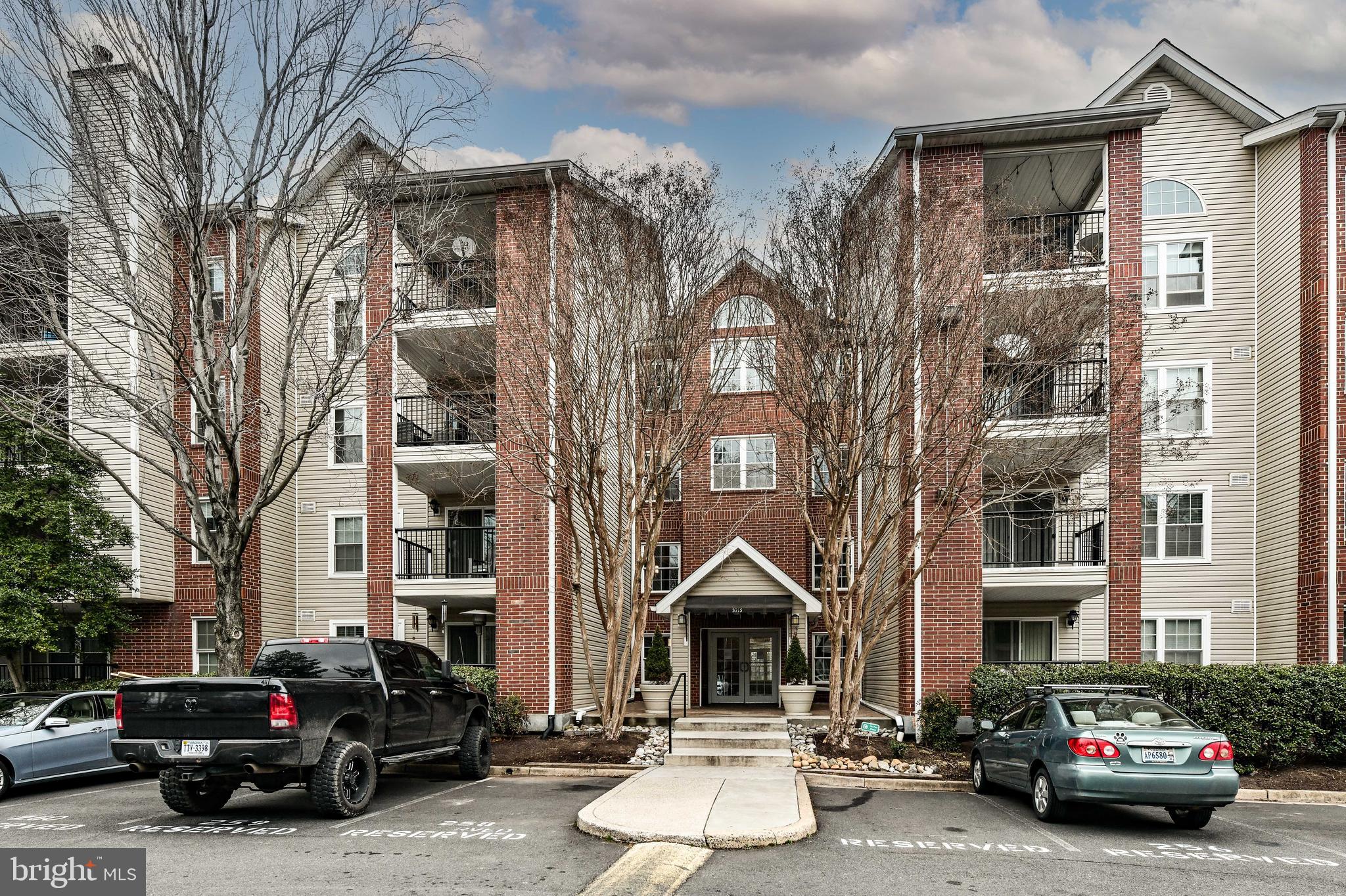 PARK CENTER - Residential Lease