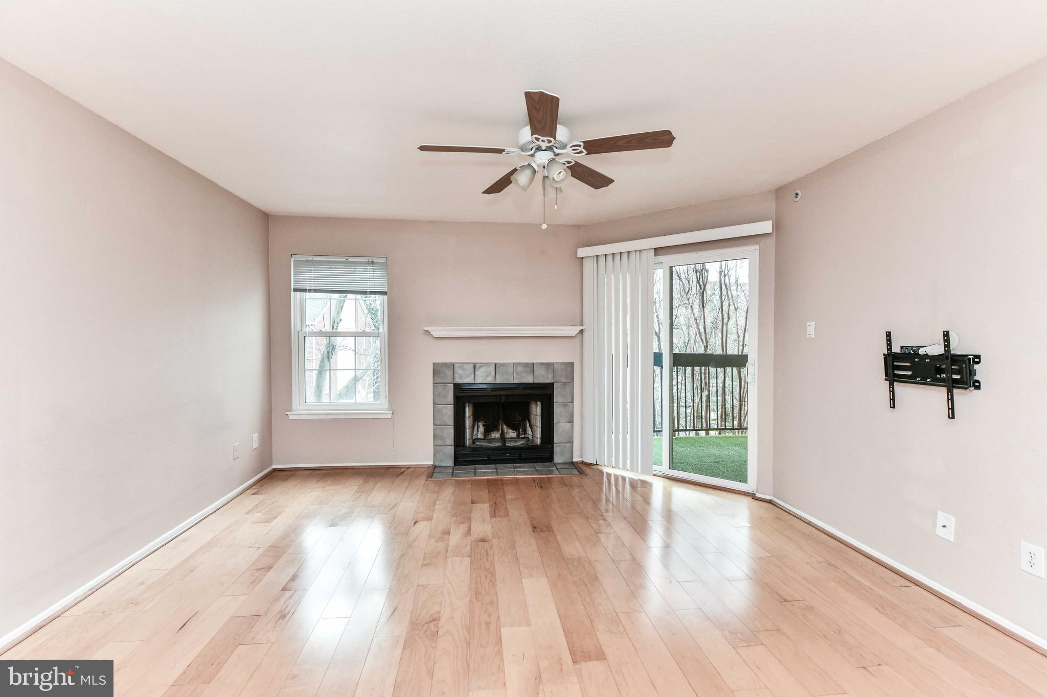 PARK CENTER - Residential Lease