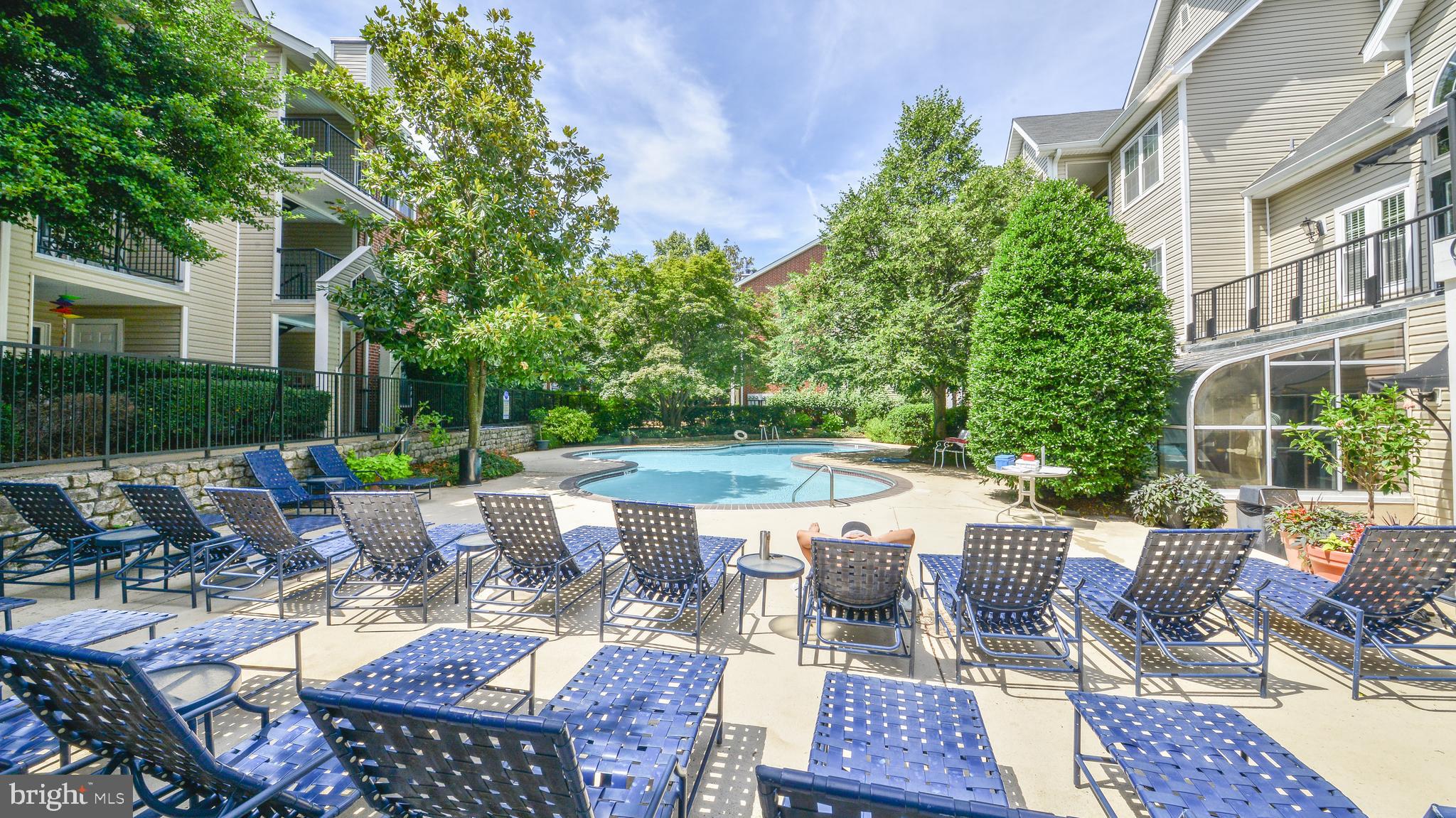 PARK CENTER - Residential Lease