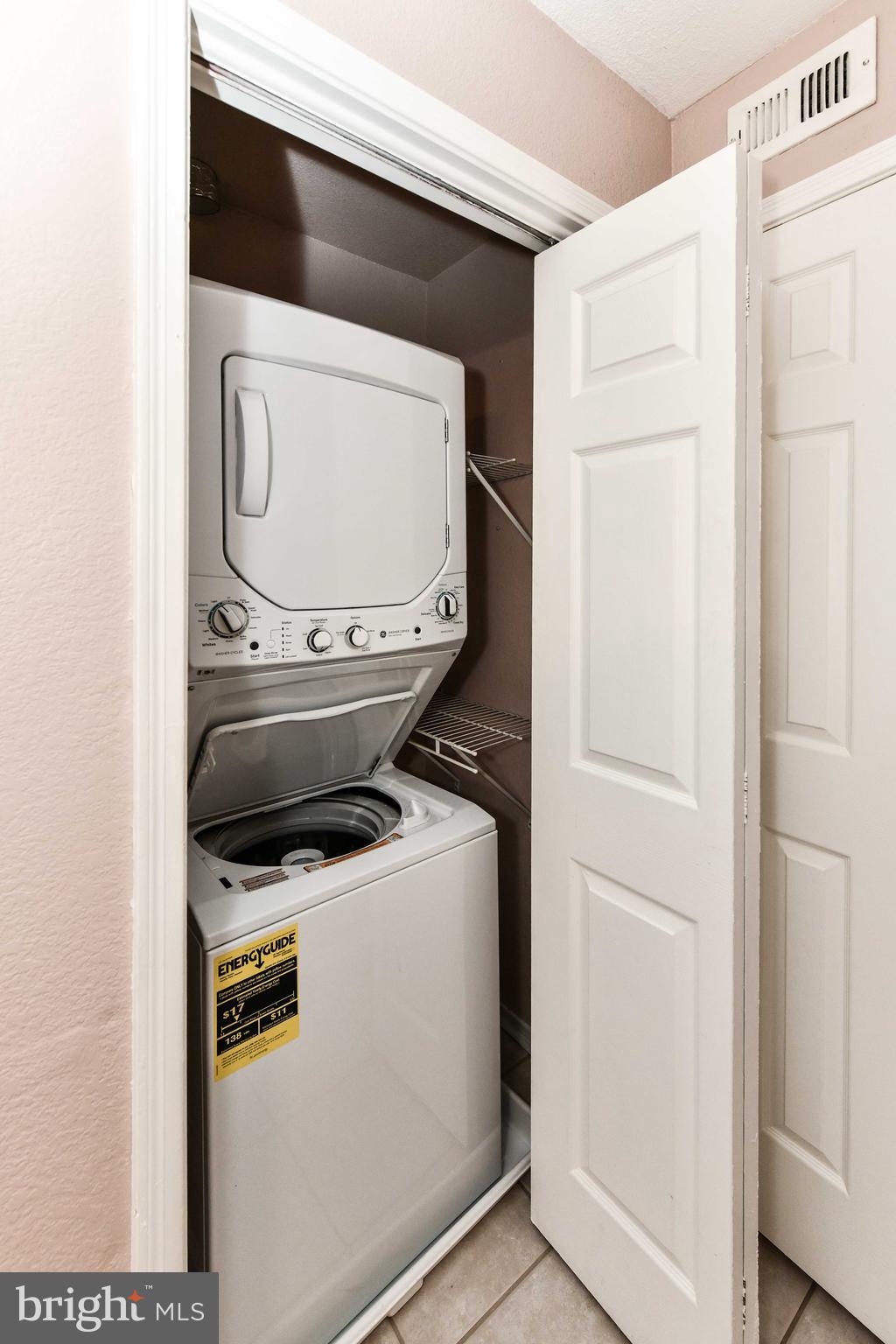 PARK CENTER - Residential Lease