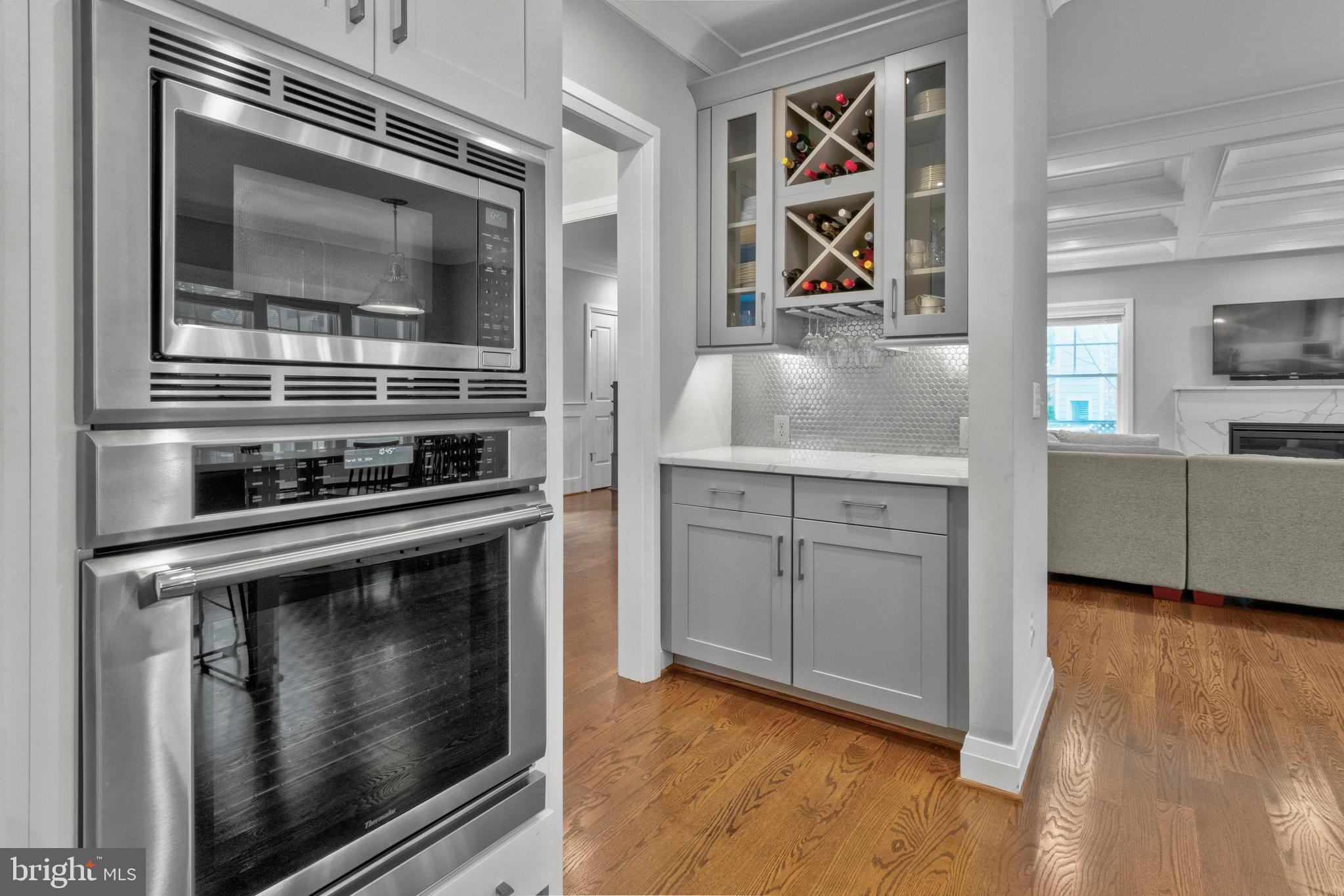 ARLINGWOOD - Residential