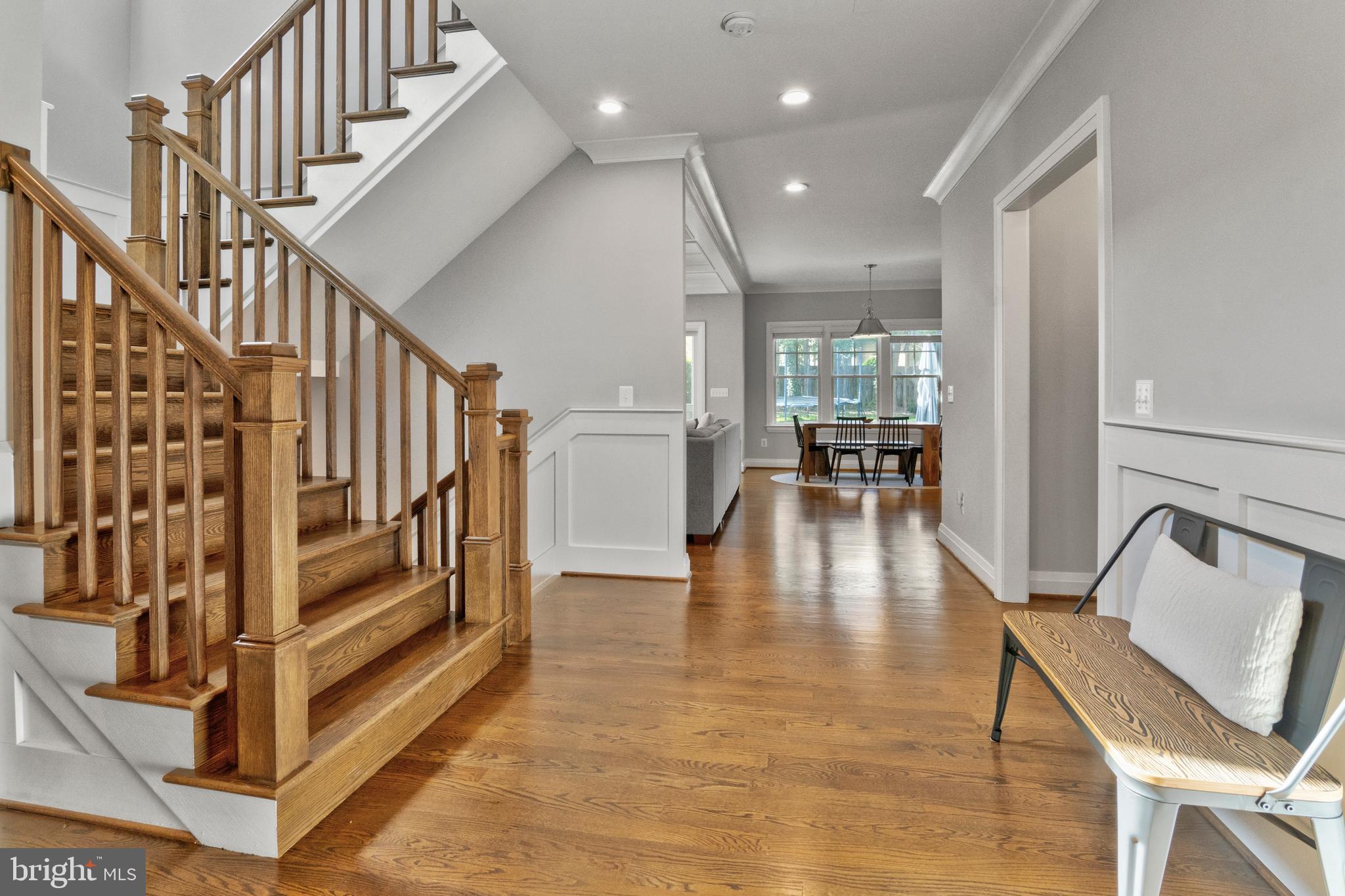 ARLINGWOOD - Residential