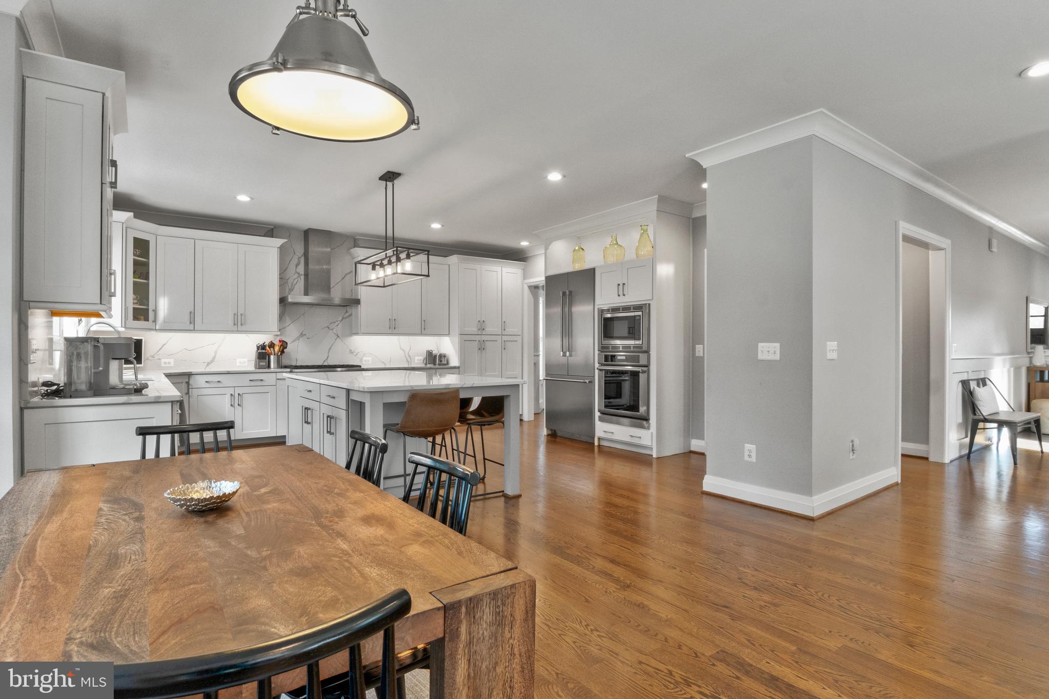 ARLINGWOOD - Residential