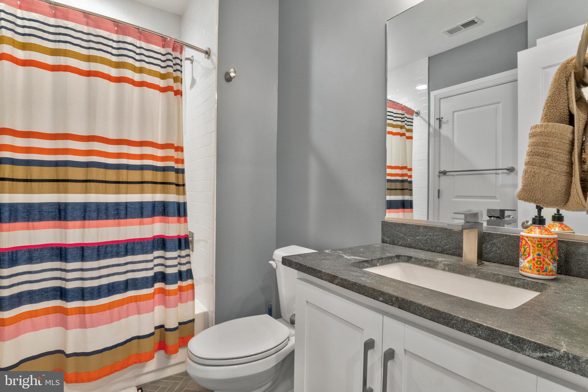 ARLINGWOOD - Residential