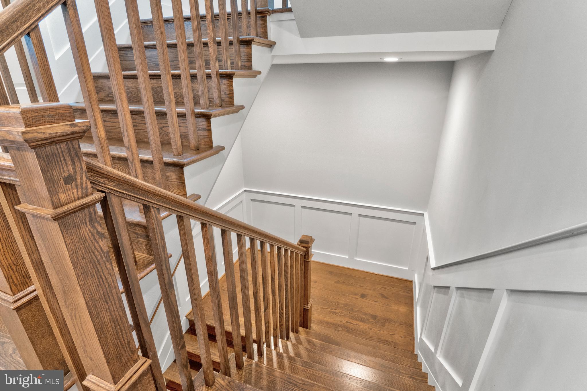 ARLINGWOOD - Residential