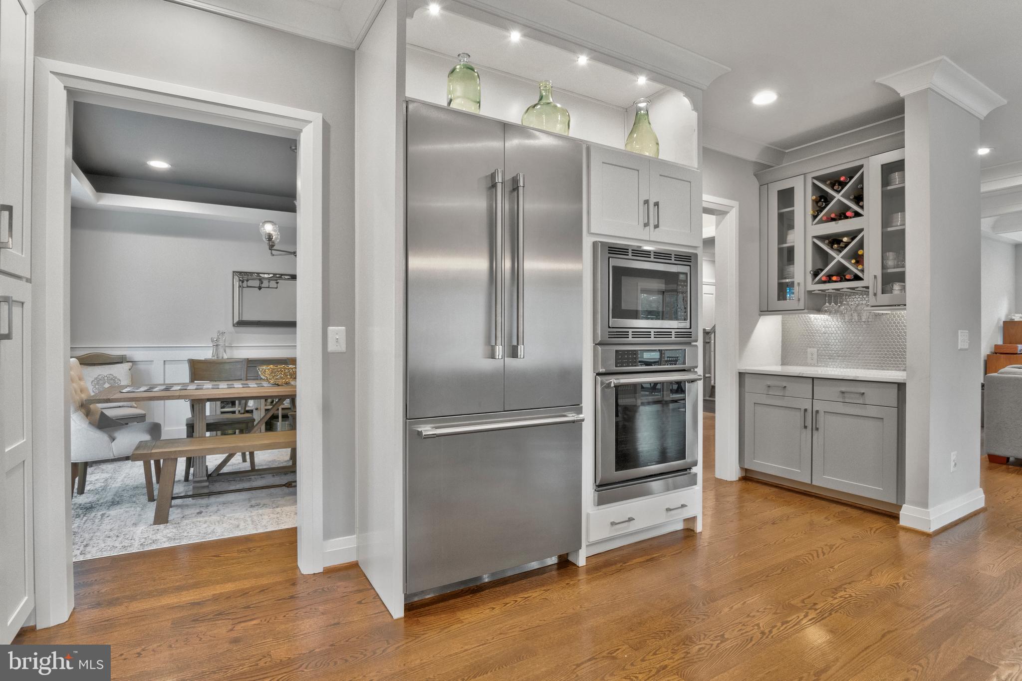 ARLINGWOOD - Residential