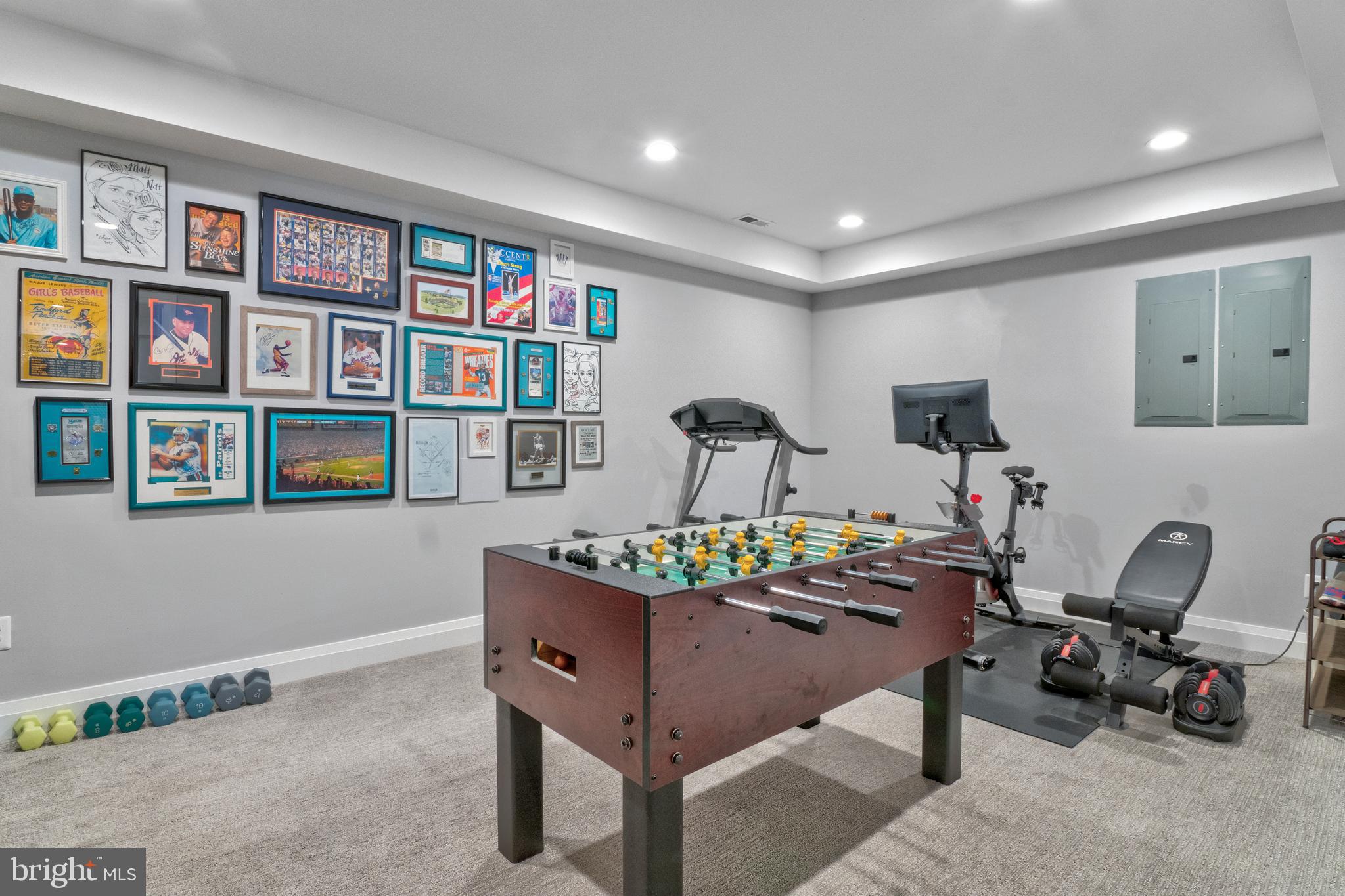 ARLINGWOOD - Residential