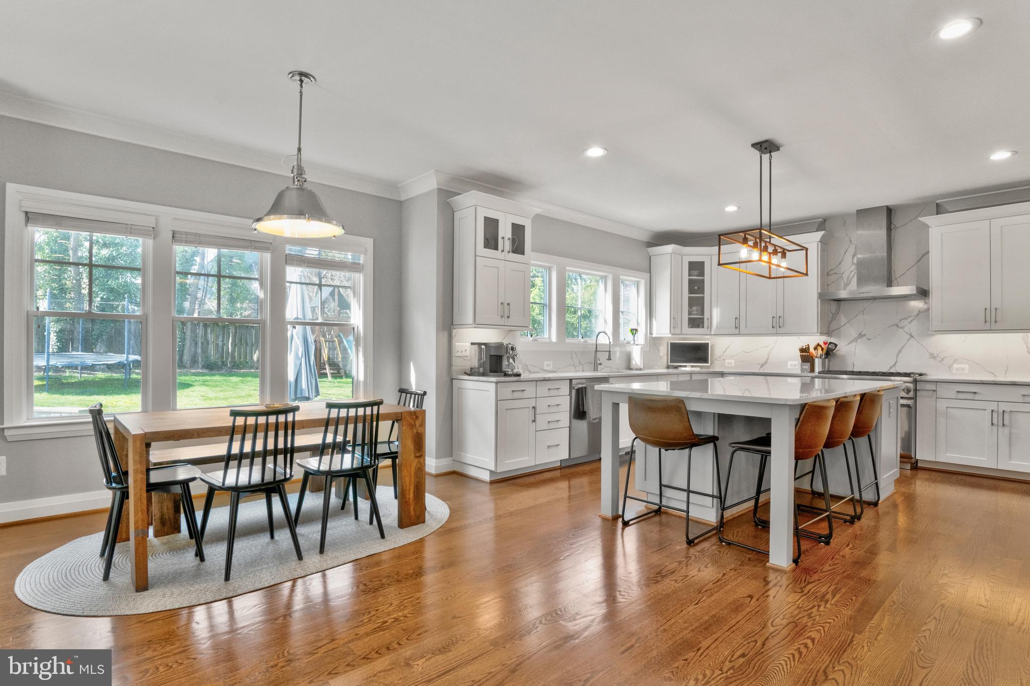 ARLINGWOOD - Residential