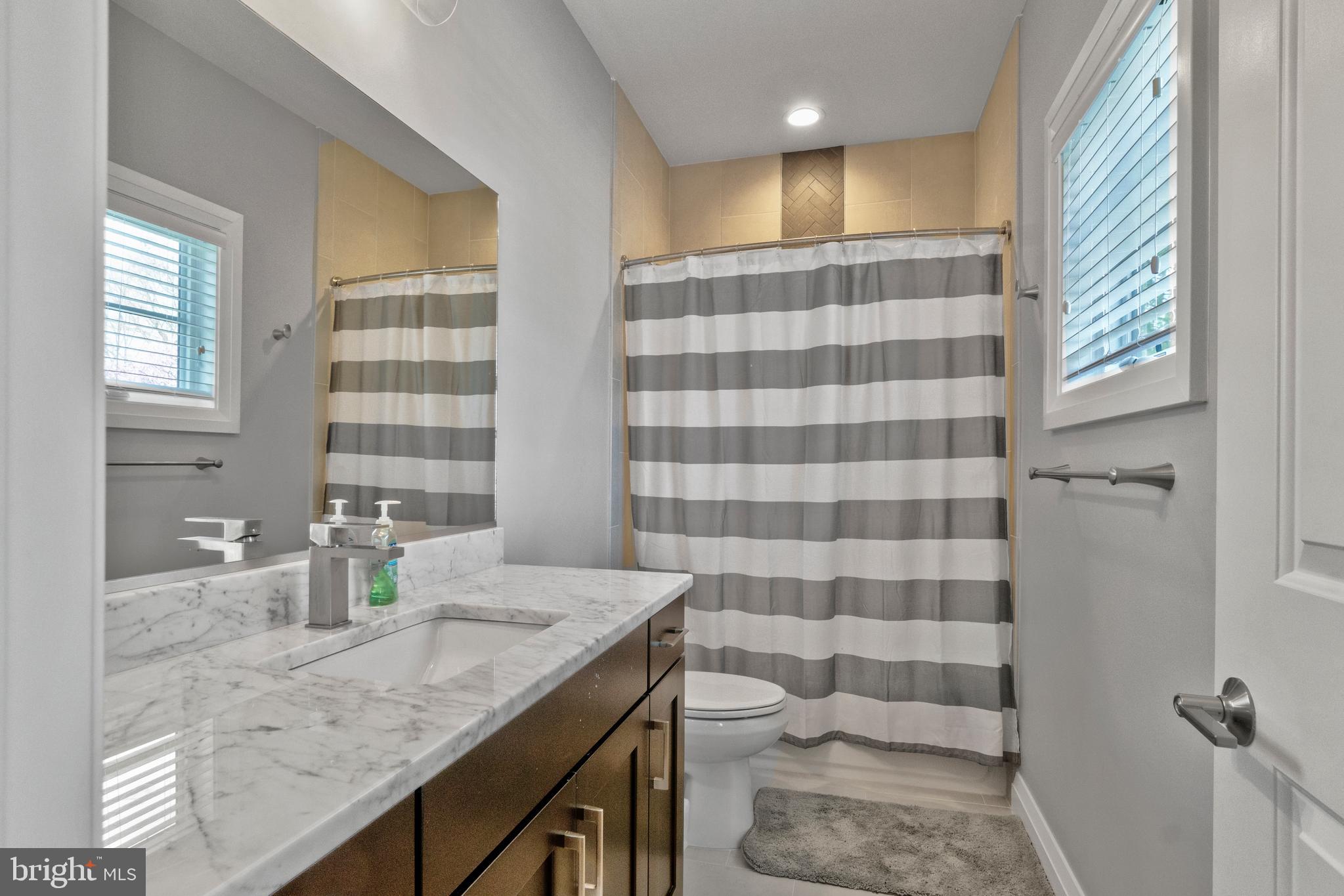 ARLINGWOOD - Residential