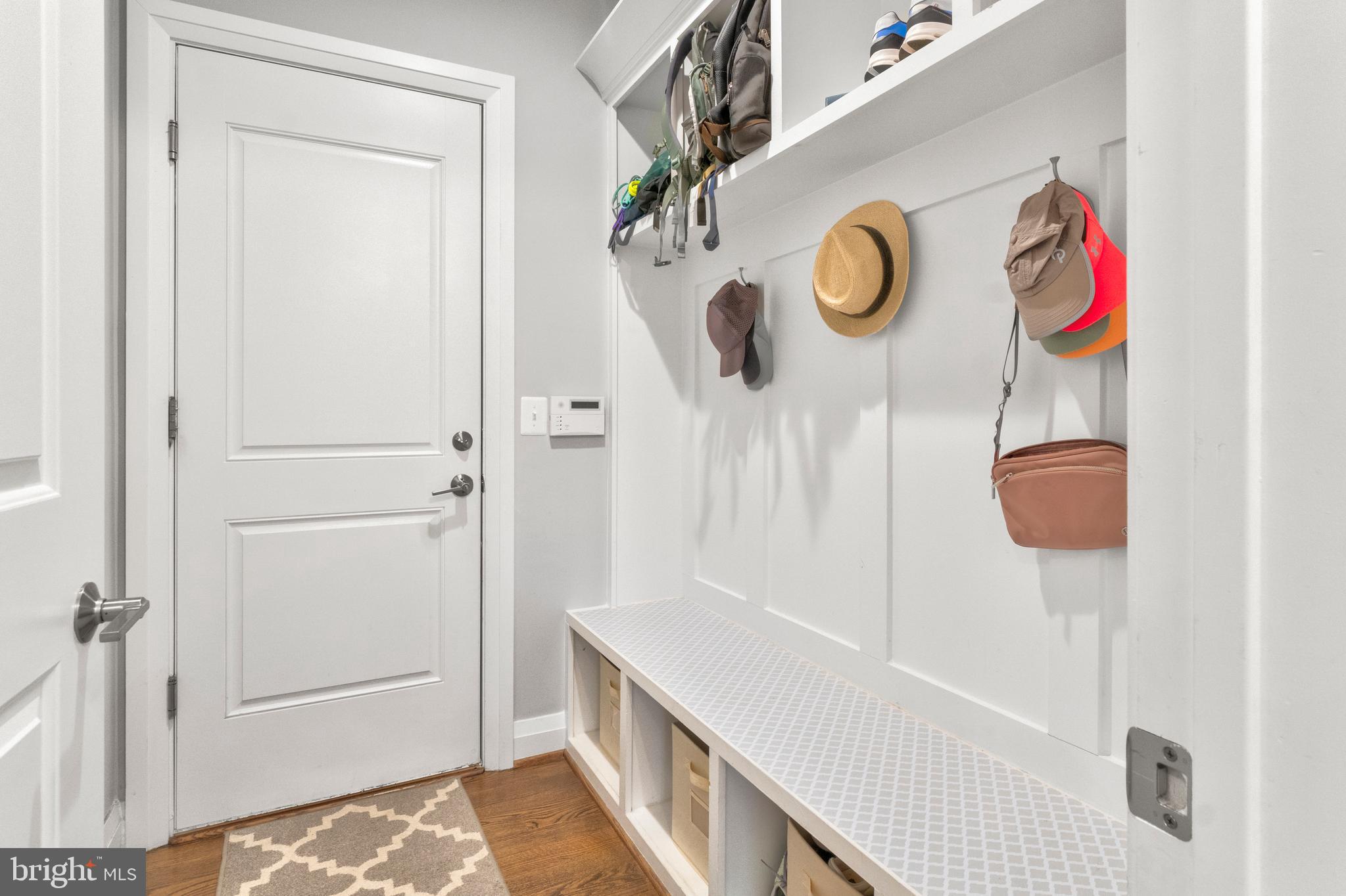 ARLINGWOOD - Residential