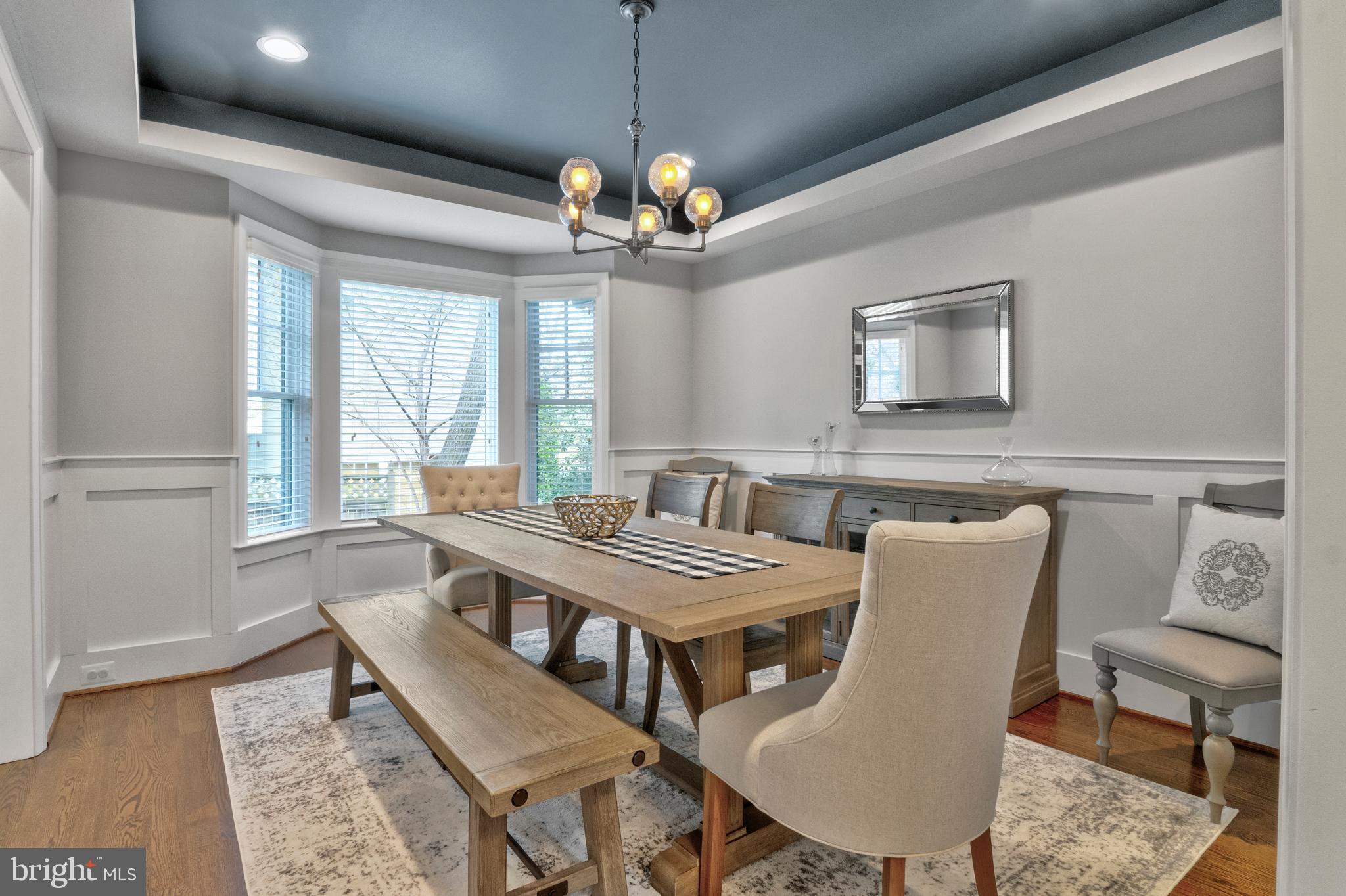 ARLINGWOOD - Residential