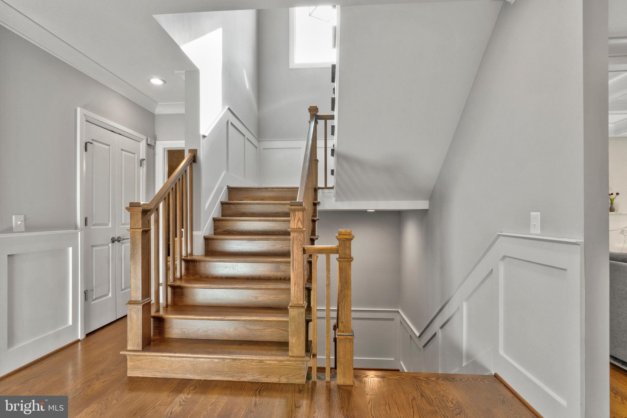 ARLINGWOOD - Residential